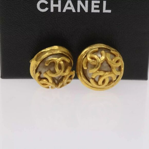 CHANEL Triple Coco Earring Gold CC Auth
